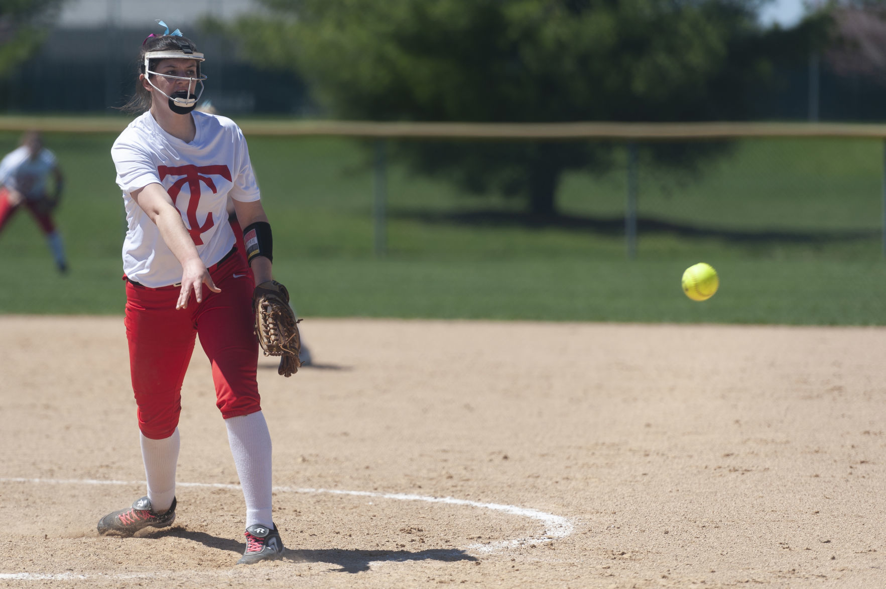 Charleston softball 04/20/19